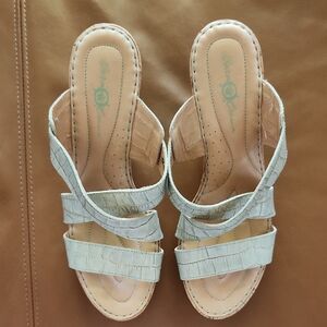 BORN Crown Heeled Sandals with Open Toe Design, Size 10